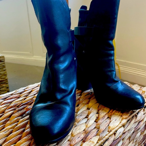 Rag and Bone black boots size 38 or 7 - Picture 1 of 7